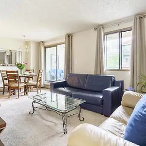 Appartement Entire Downtown, Walk To Bmo & Stampede, Parking, 1,5 Hrs To Banff, Calgary