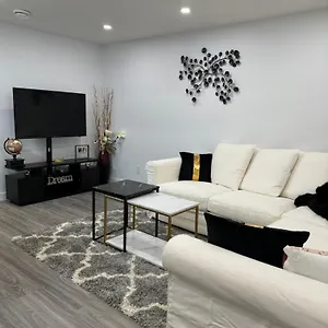  Apartment Serene Escape!