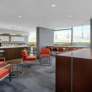 Airport Marriott In-terminal YYC