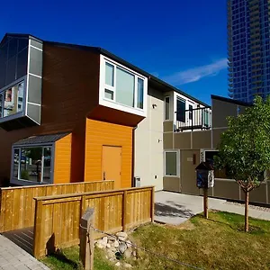 Hi Centre - YYC
